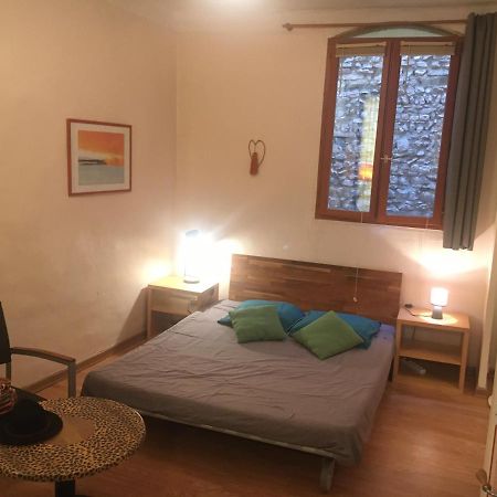 Appart Sympa Dans Le Vieux Nimes Nîmes Exterior foto