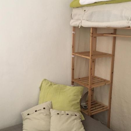 Appart Sympa Dans Le Vieux Nimes Nîmes Exterior foto