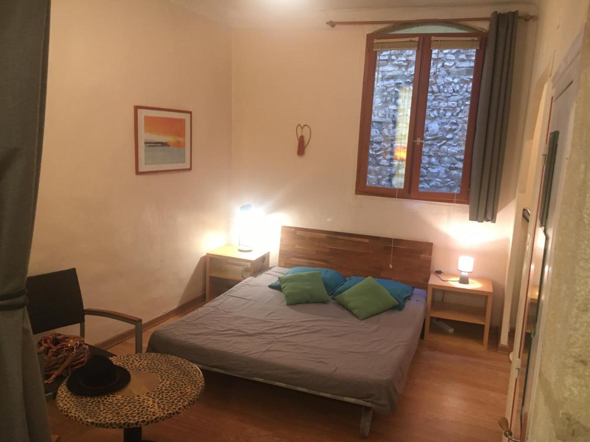 Appart Sympa Dans Le Vieux Nimes Nîmes Exterior foto